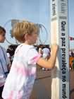 Kids rubbing the message of peace